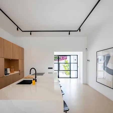 Peman Luxurious Beachside * Марбелья