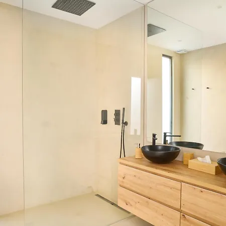 Βίλα Peman Luxurious Beachside