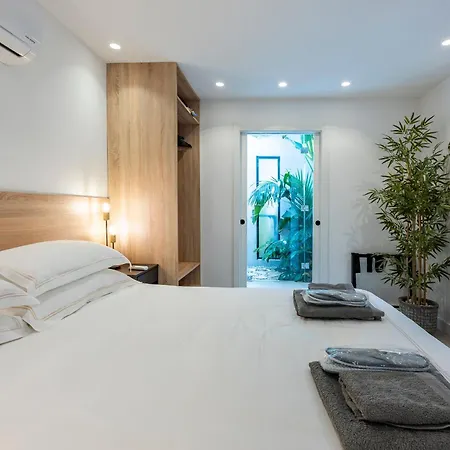 Villa Peman Luxurious Beachside Marbellac