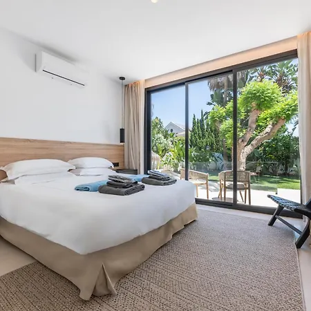 Peman Luxurious Beachside * Marbella