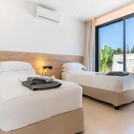 Peman Luxurious Beachside * Marbella